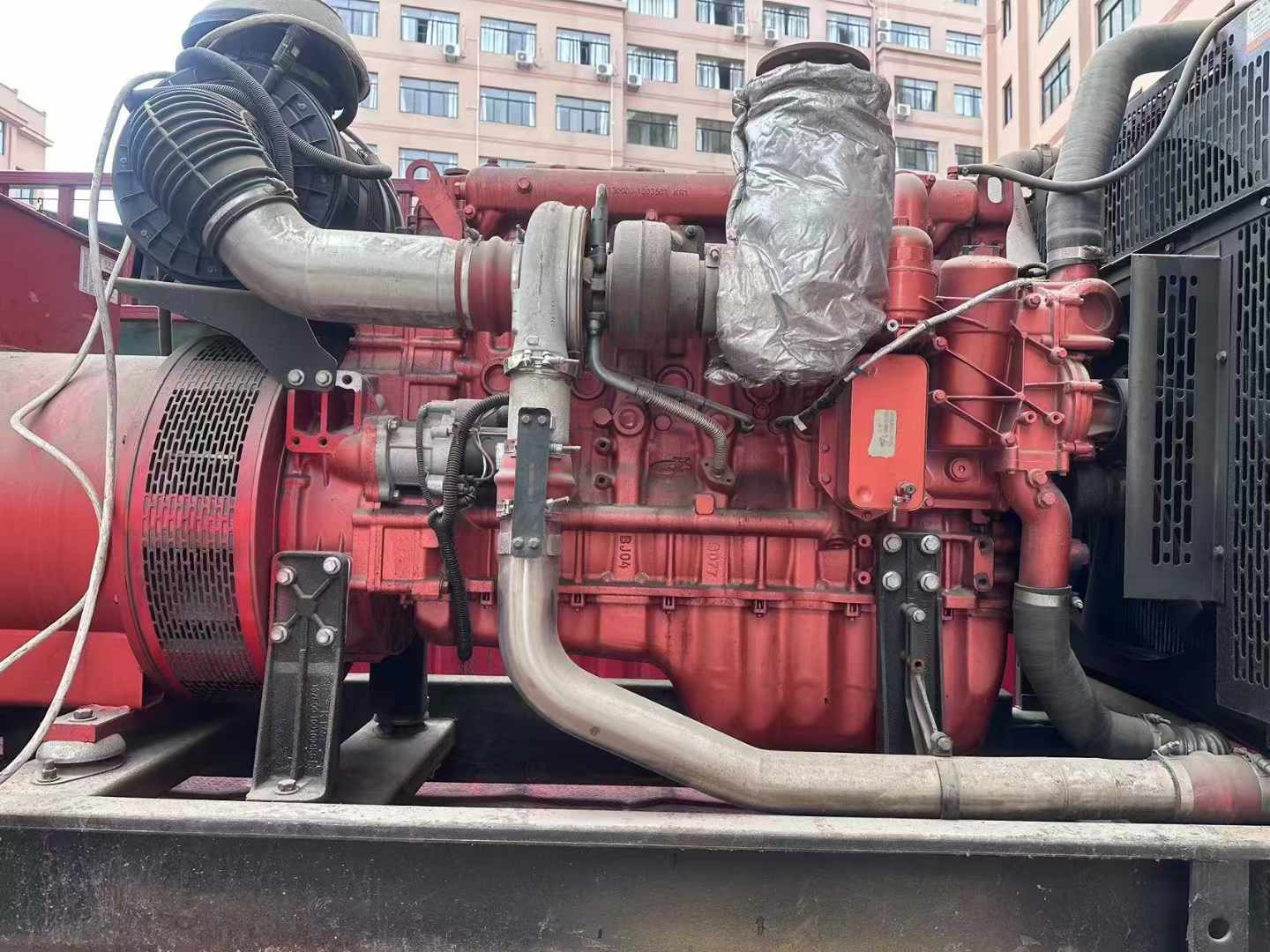 射洪如何选择适合 600kW 柴油发电机组的过载保护器？