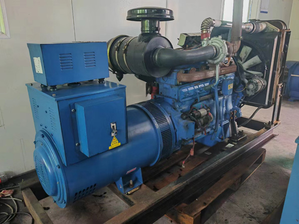 射洪100kW柴油发电机组使用多级机油有哪些优缺点？